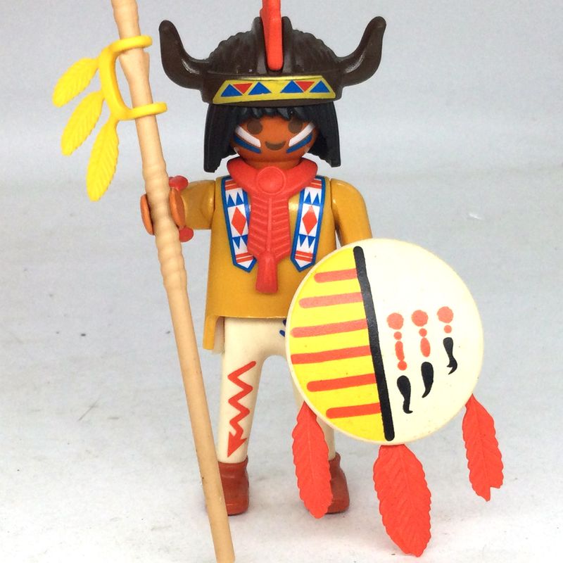 playmobil guerrier indien 13