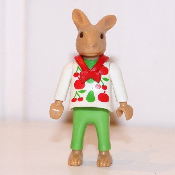 playmobil fillette lapin cerises