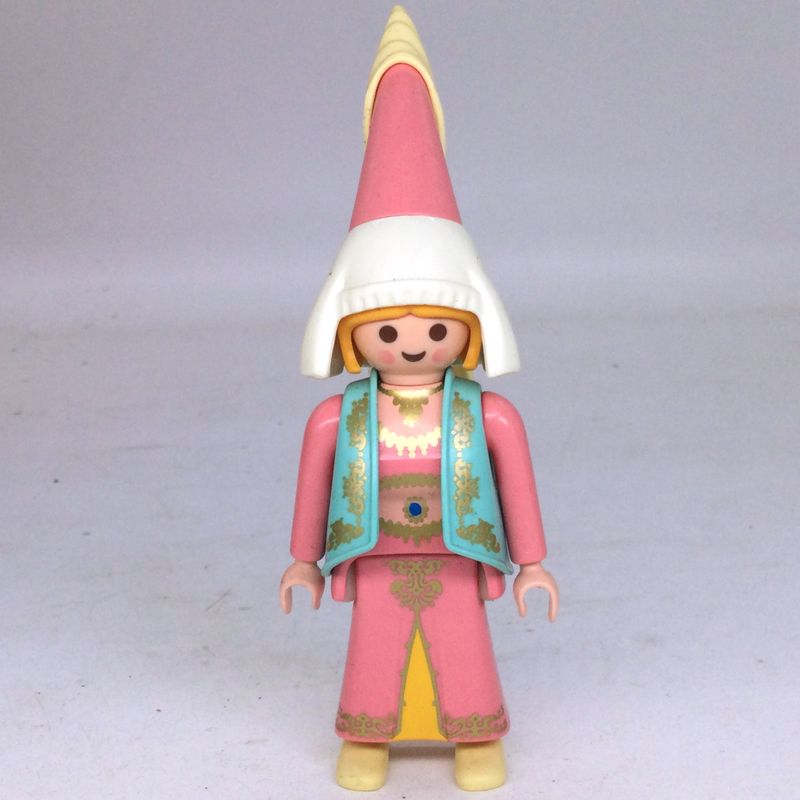 playmobil dame médiévale robe rose 3
