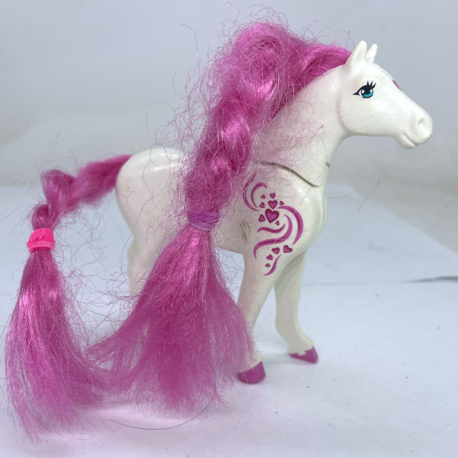playmobil cheval féérique à coiffer
