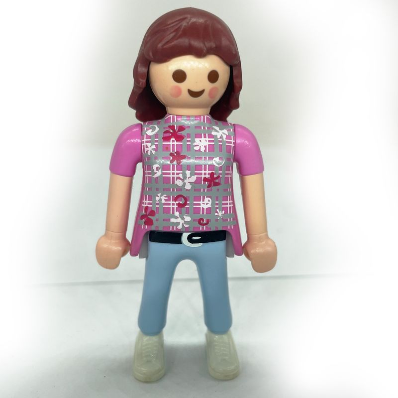 Playmobil femme city pastel rose
