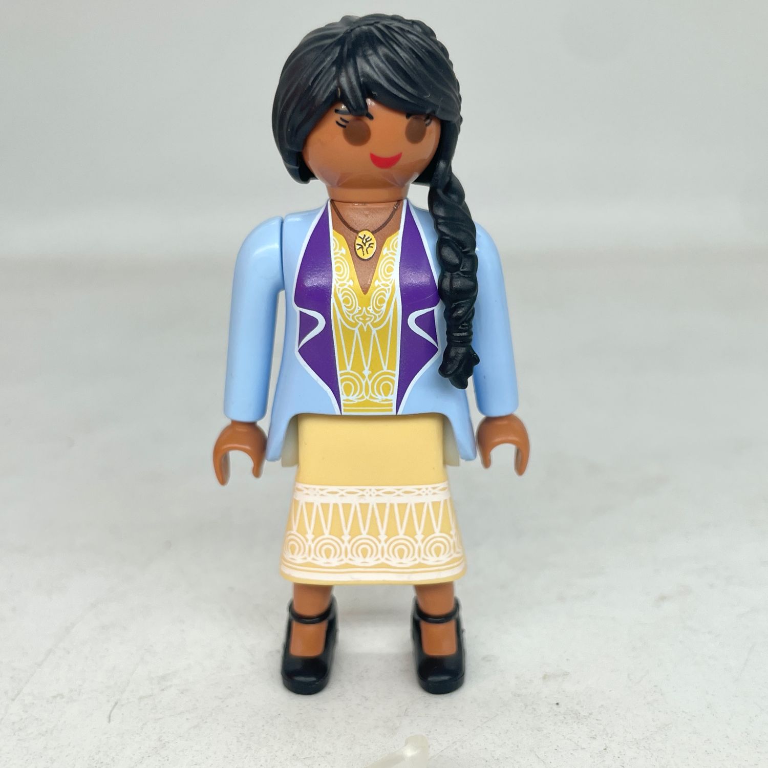 playmobil femme city métis en robe
