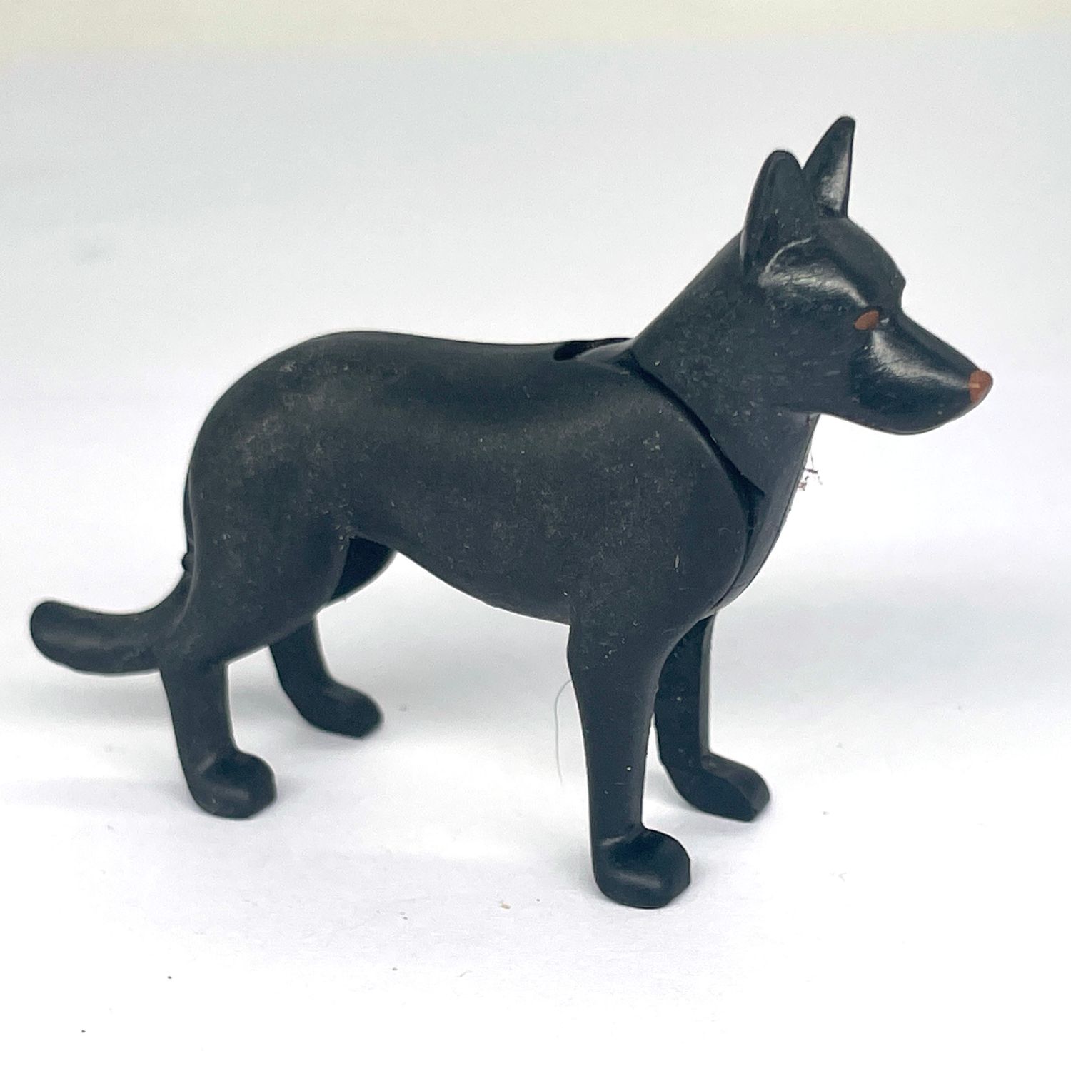 Playmobil chien noir effilé Playmobil chien noir effilé