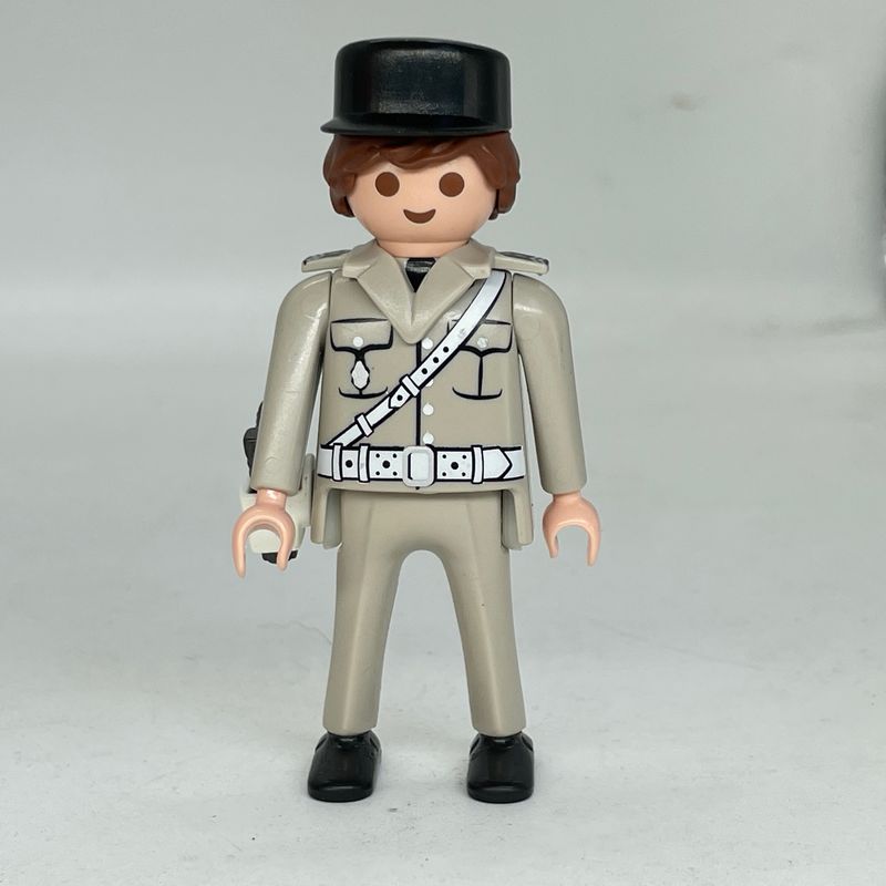 Playmobil gendarme saint tropez Playmobil gendarme saint tropez