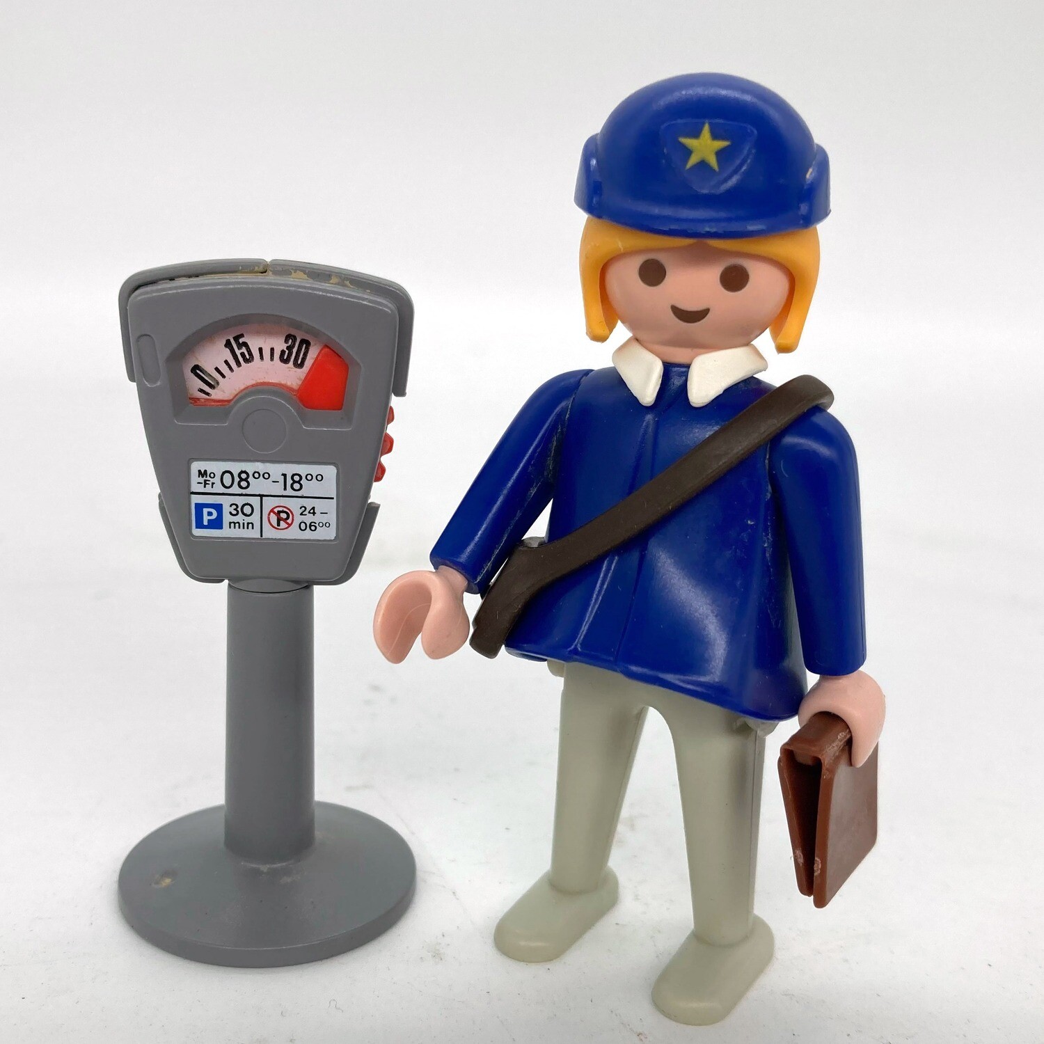 playmobil contractuelle avec parcmètre