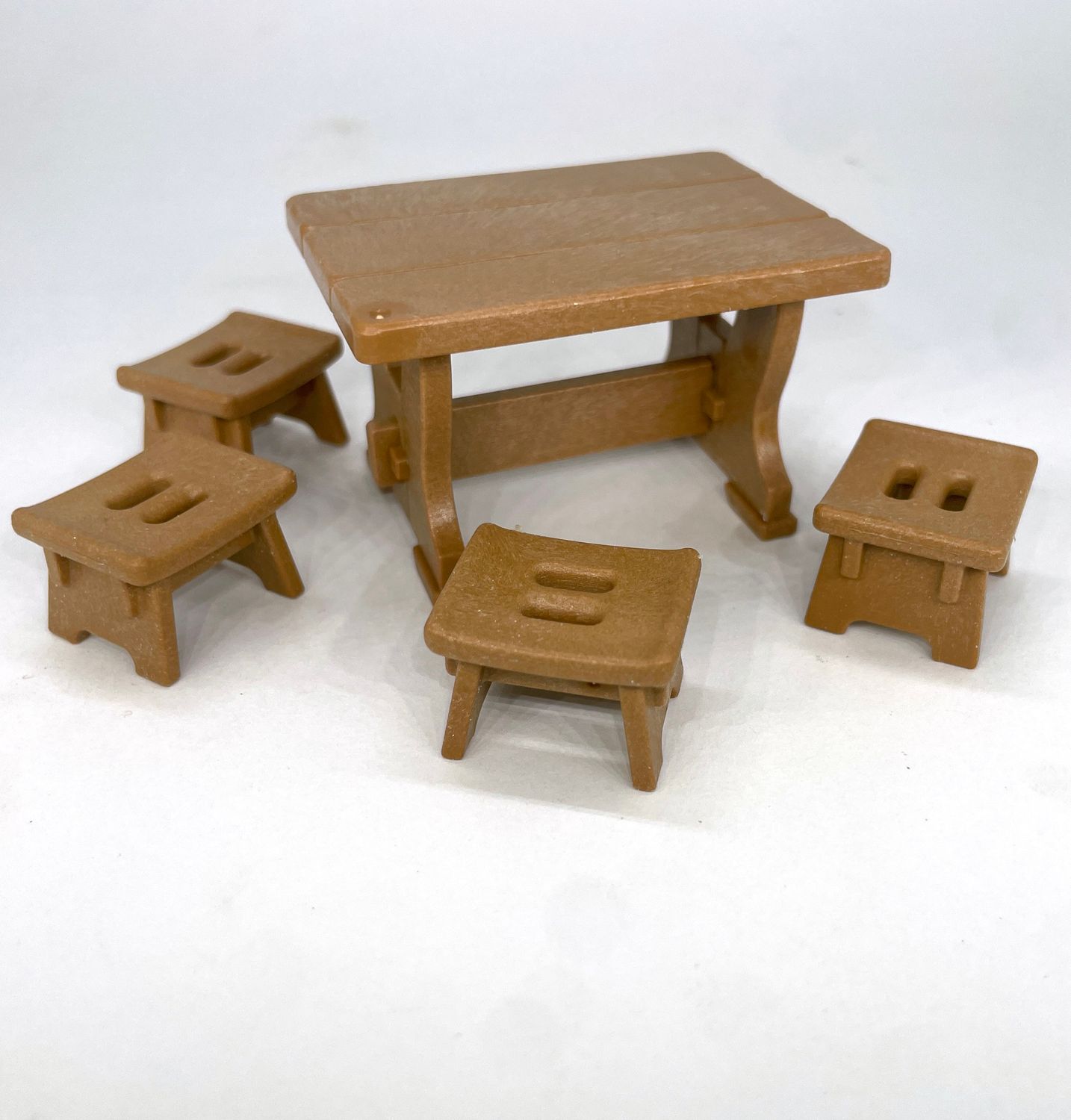 playmobil table et tabouret rustique