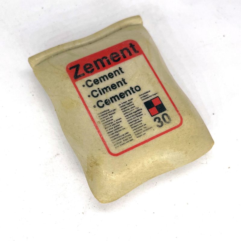 playmobil sac de ciment playmobil sac de ciment