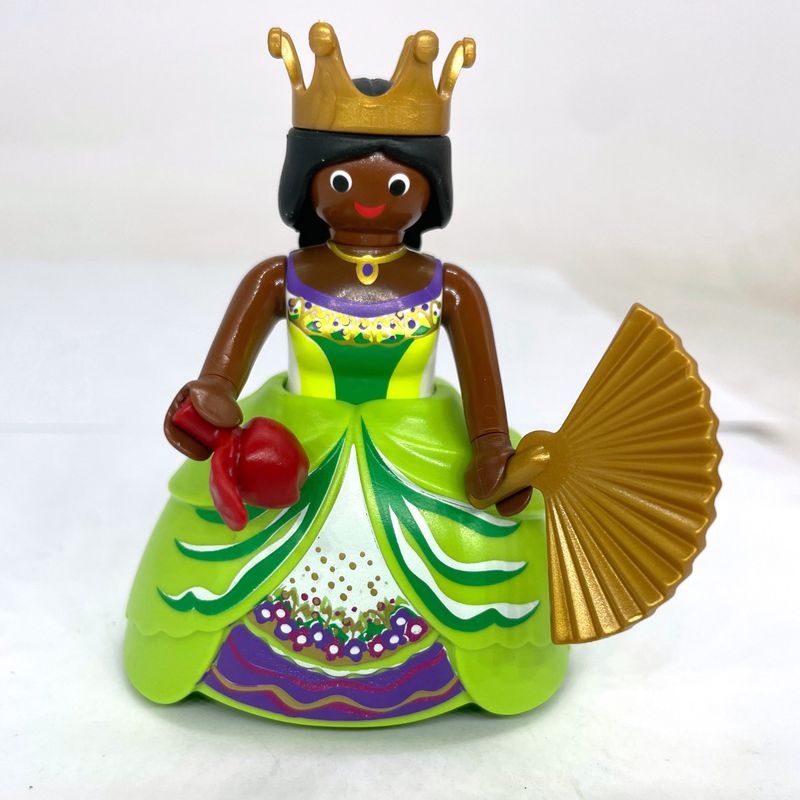 Playmobil reine black robe verte