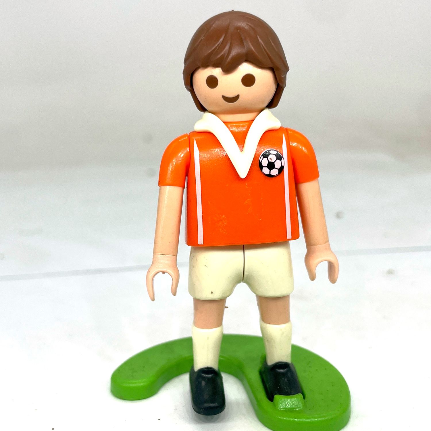 playmobil footballeur orange
