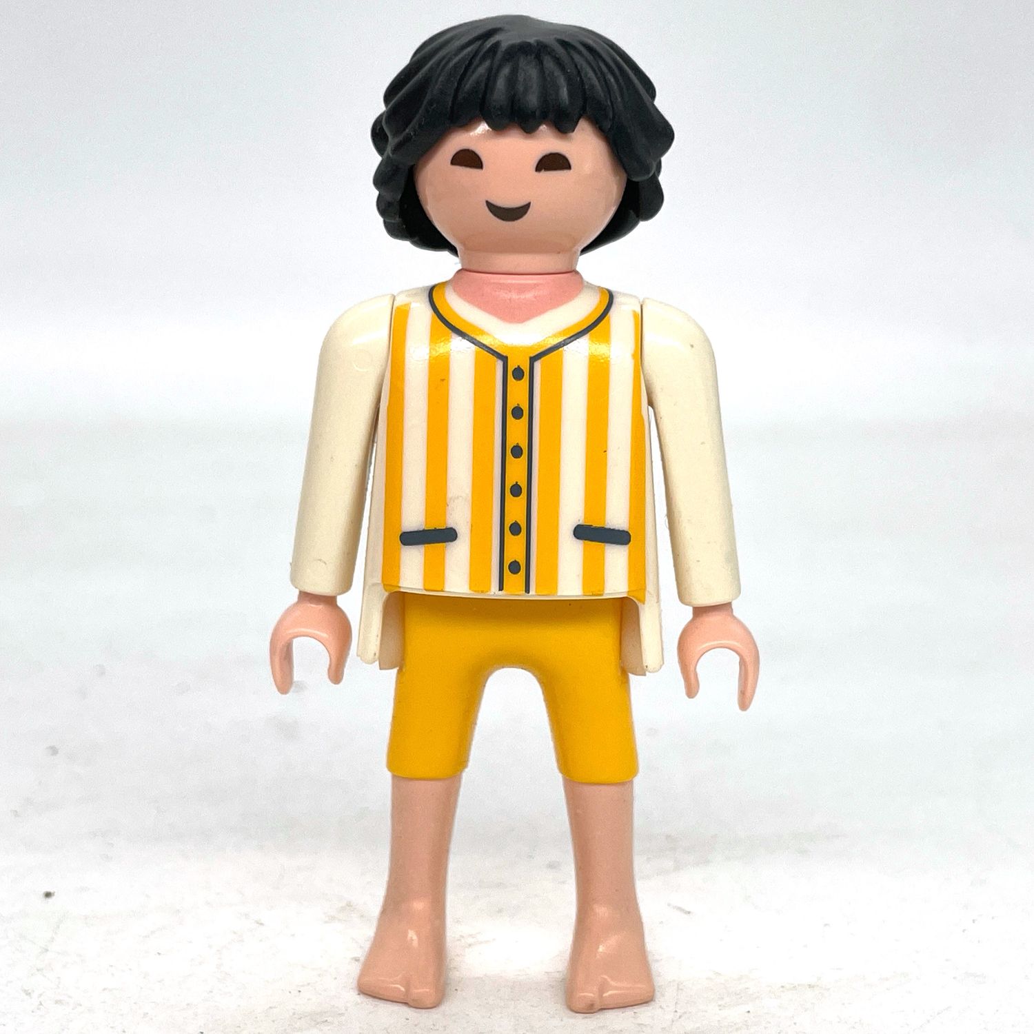 playmobil homme asiatique en pijama