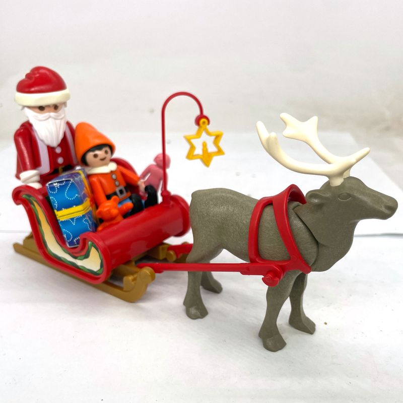 playmobil traineau père noël