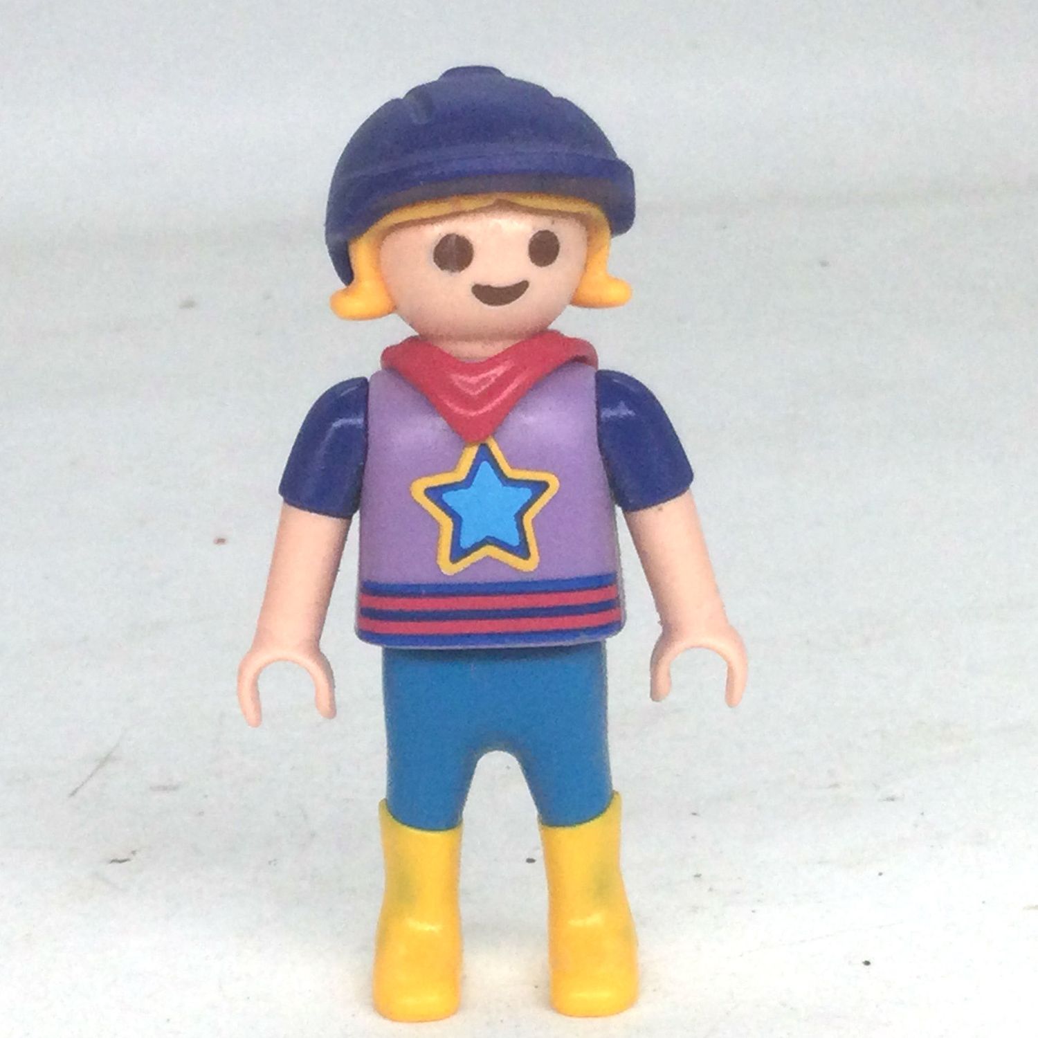 playmobil enfant etoile mauve
