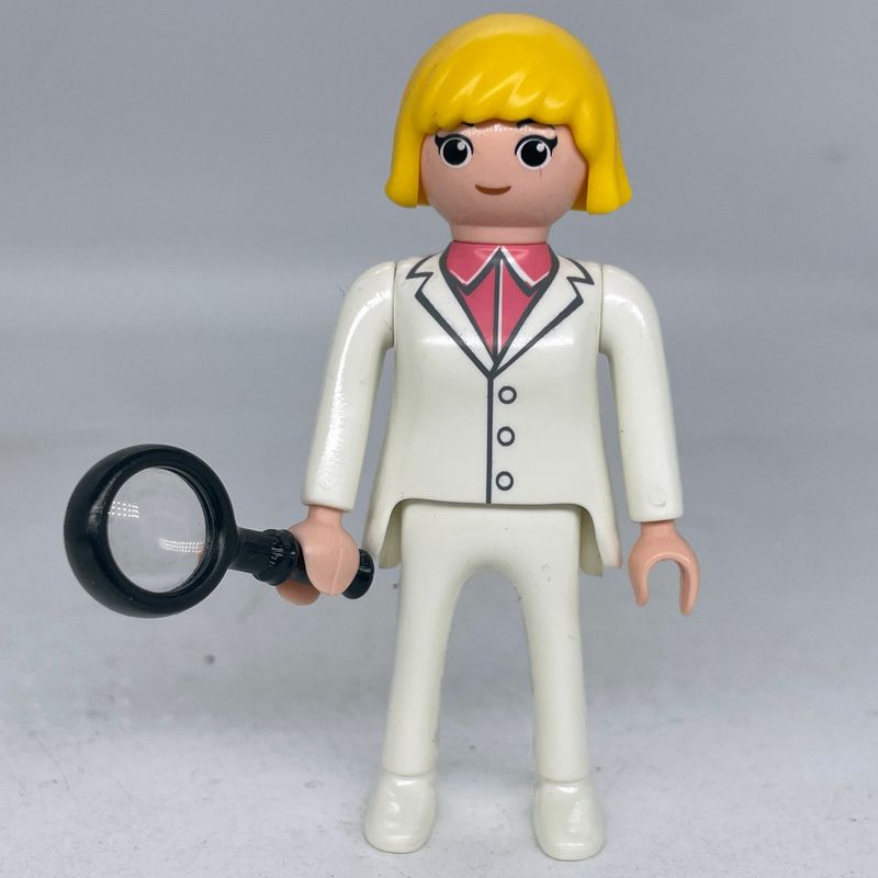 playmobil femme chercheuse super5