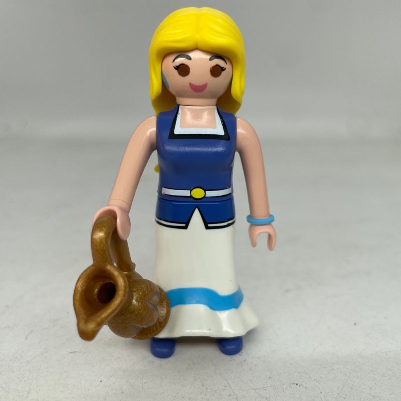 playmobil femme gauloise playmobil femme gauloise