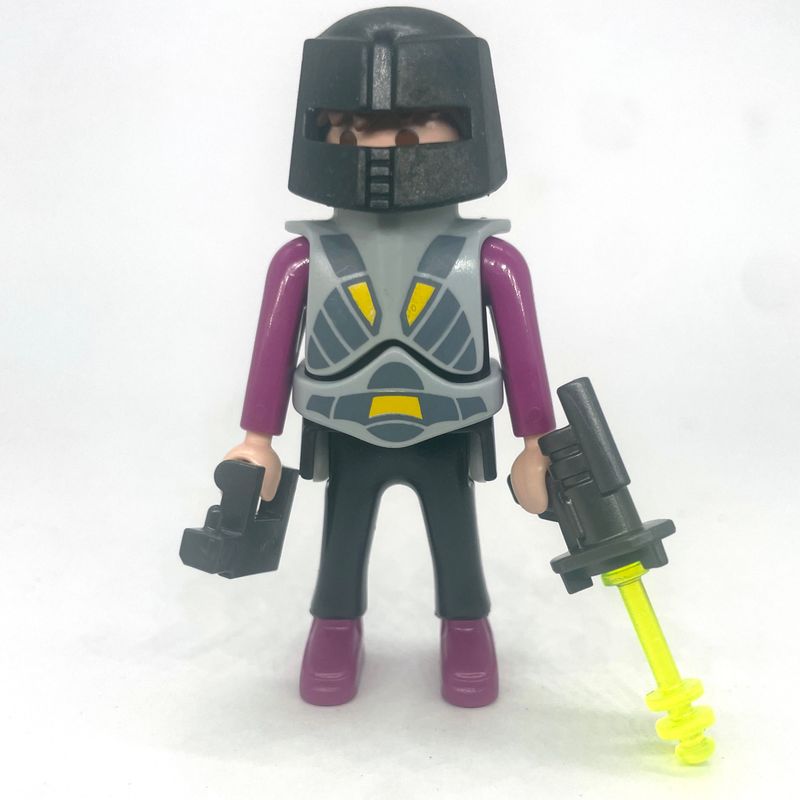 playmobil guerrier espace martien
