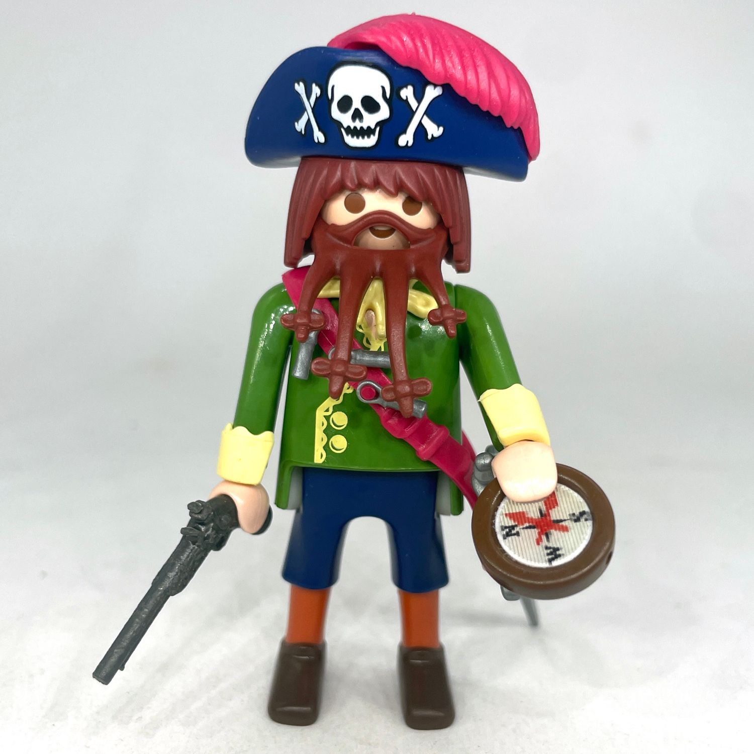 playmobil pirate barbe fleurie