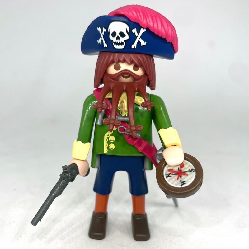 playmobil pirate barbe fleurie