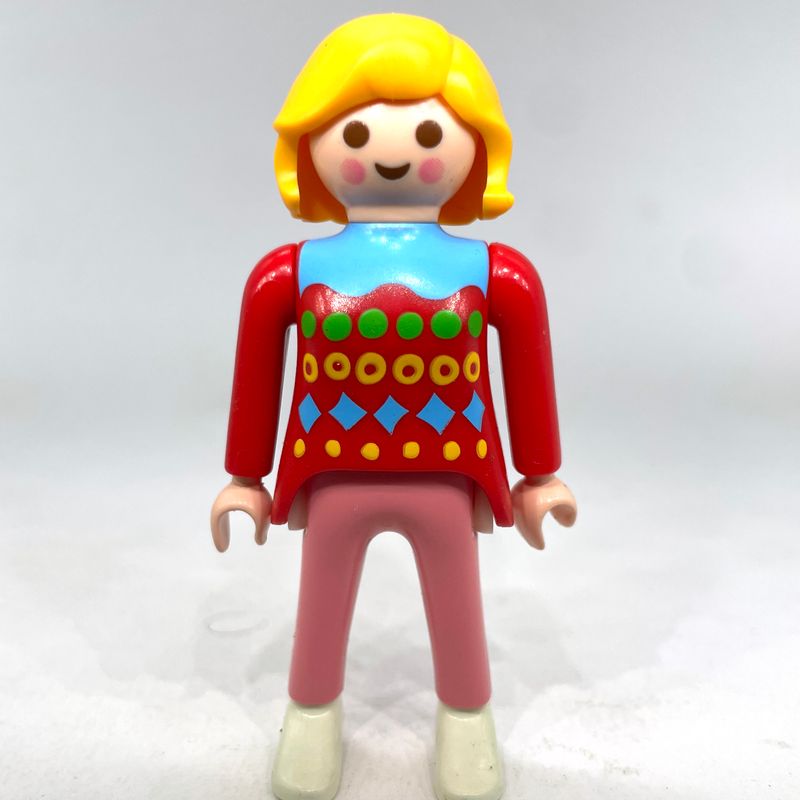 Playmobil femme city pull décoré