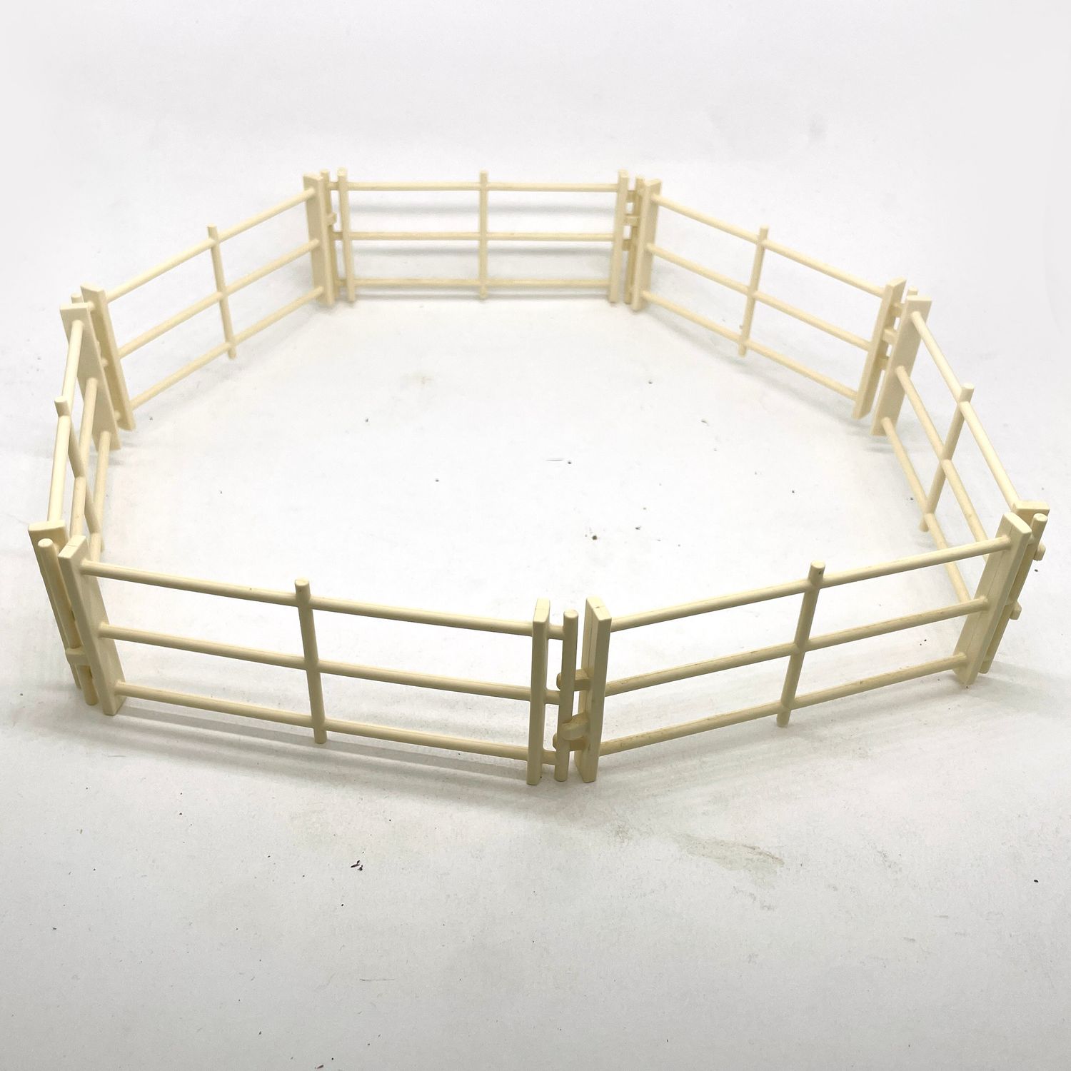 Playmobil enclos blanc équitation