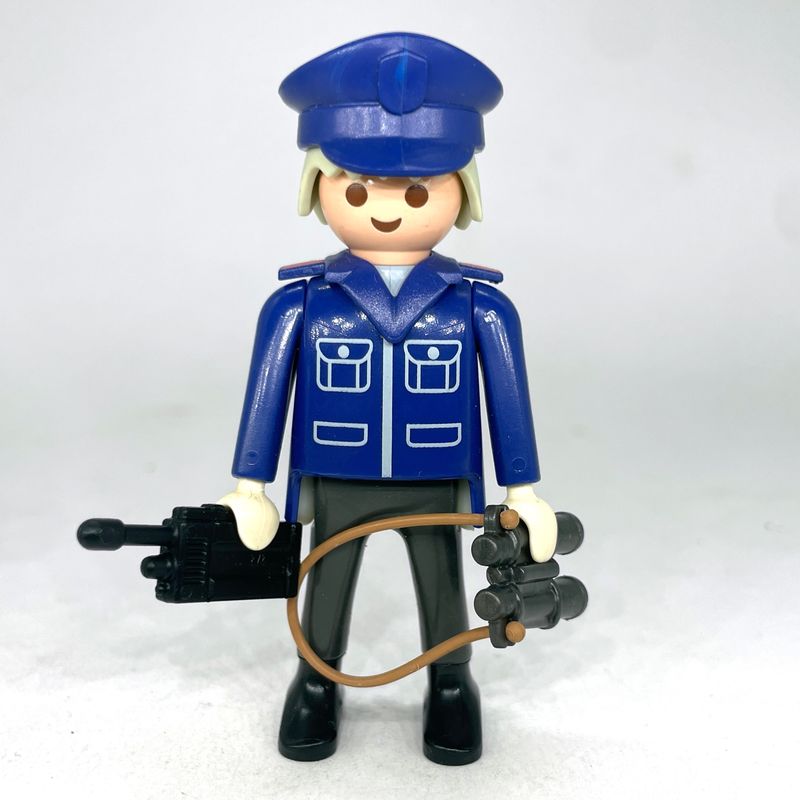 Playmobil policier surveillant bleu