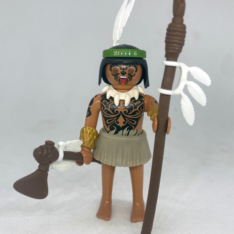 playmobil guerrier indigène maori S22
