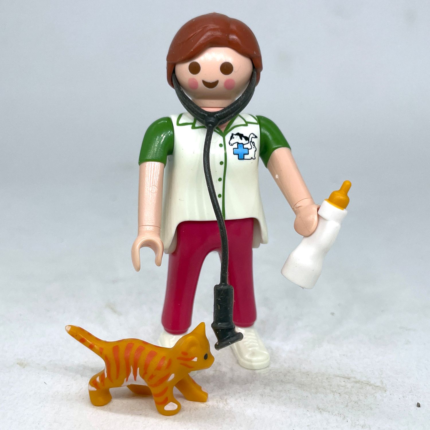 playmobil vétérinaire chaton oranger