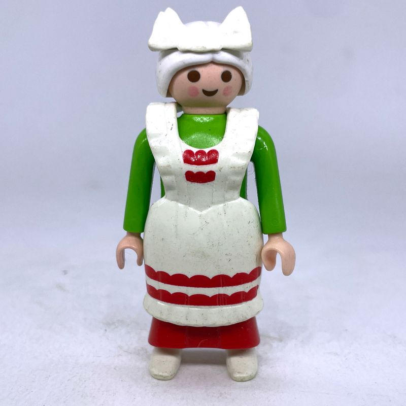 playmobil servante 1900 verte playmobil servante 1900 verte