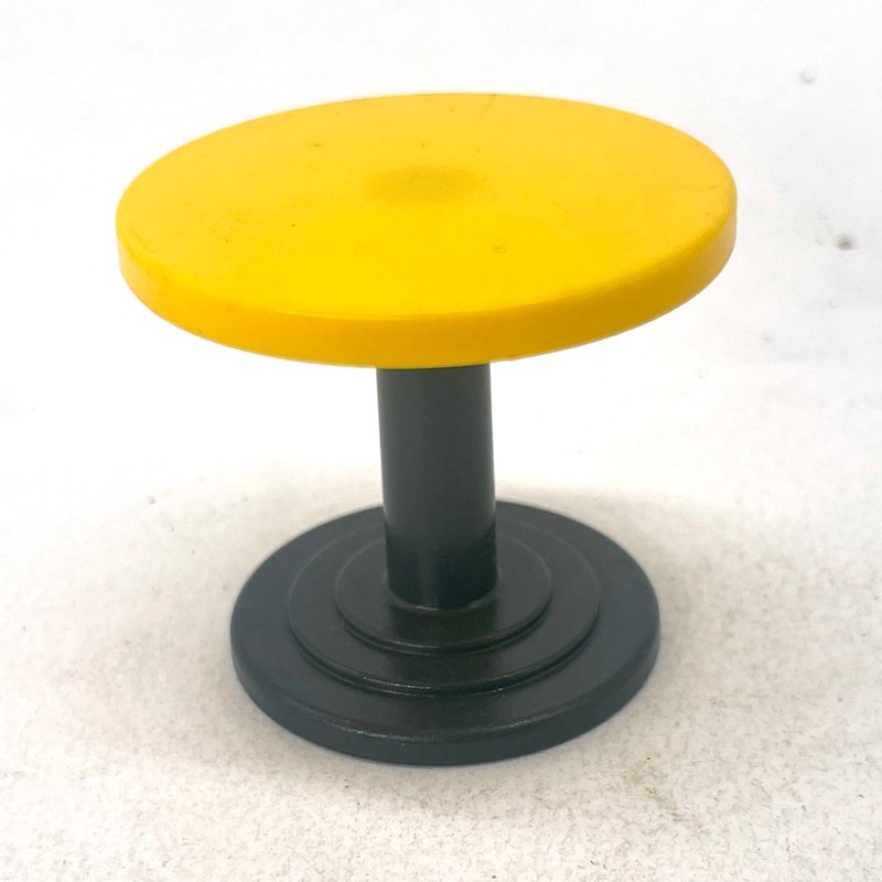 playmobil table ronde jaune playmobil table ronde jaune