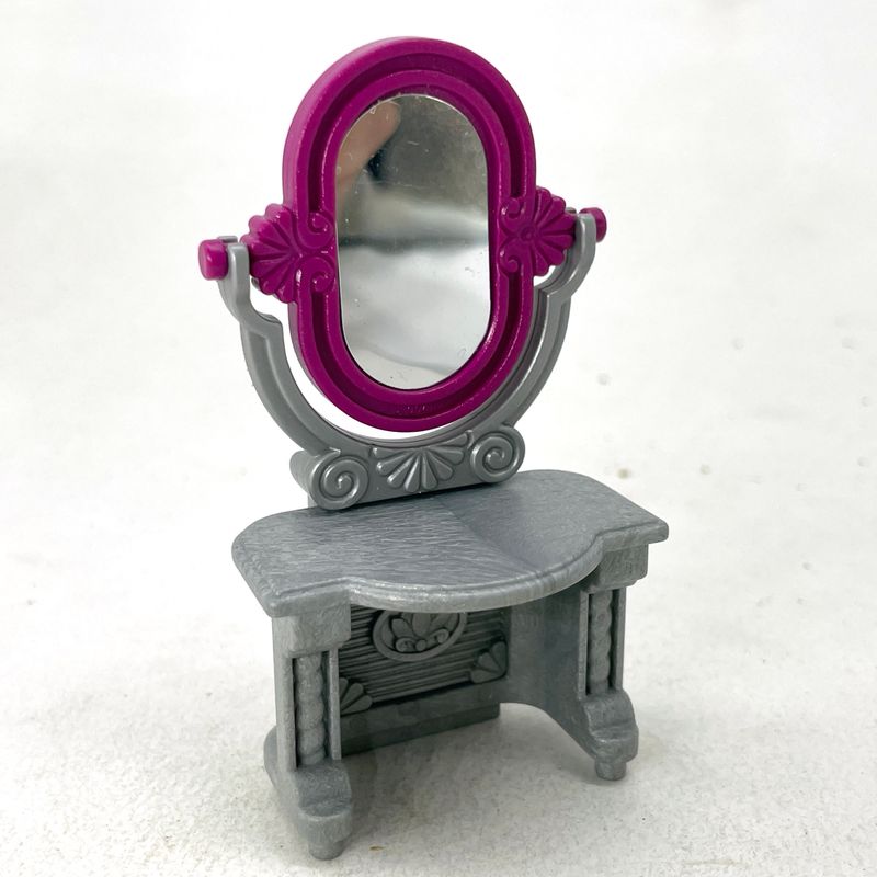 playmobil coiffeuse argent mauve