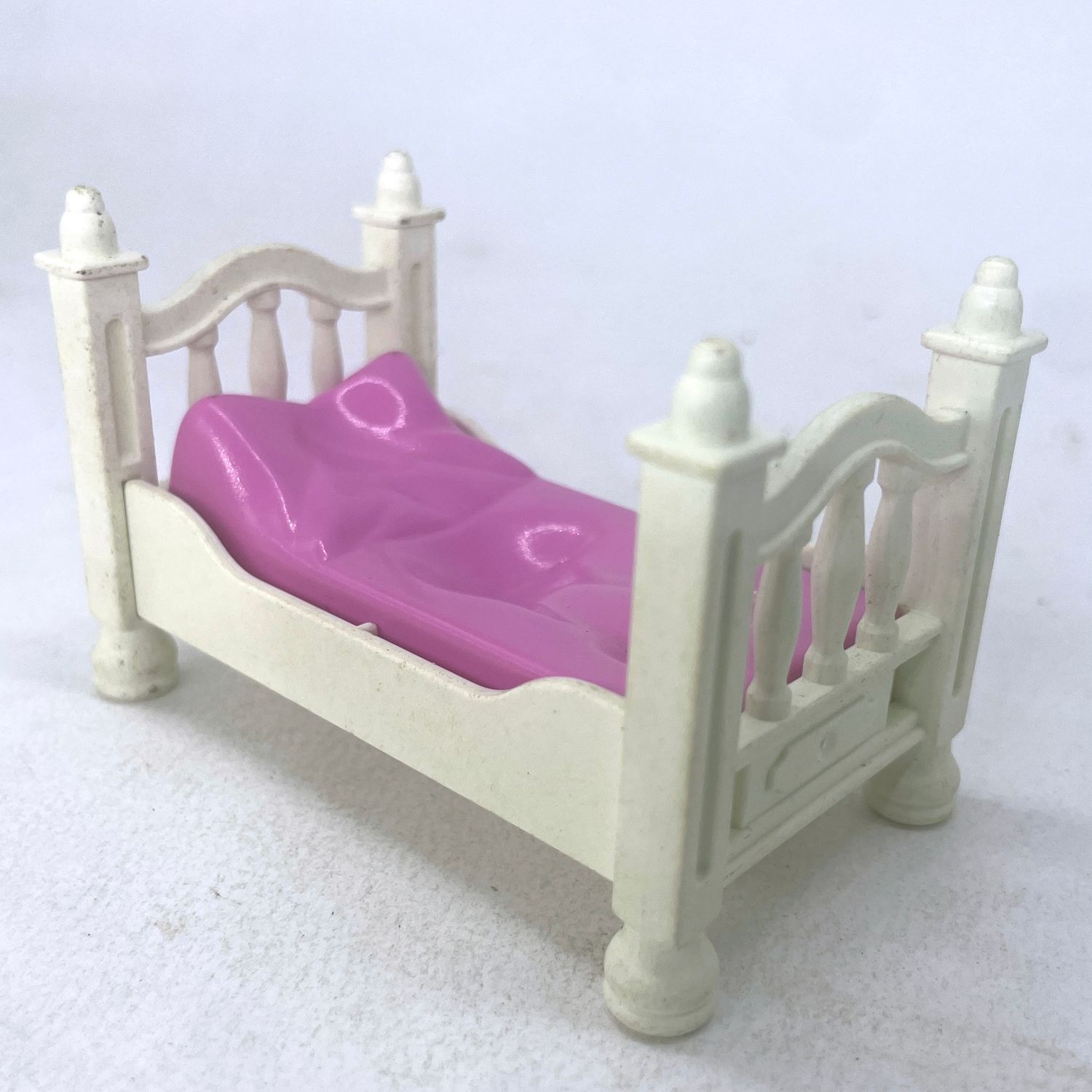 playmobil lit enfant blanc