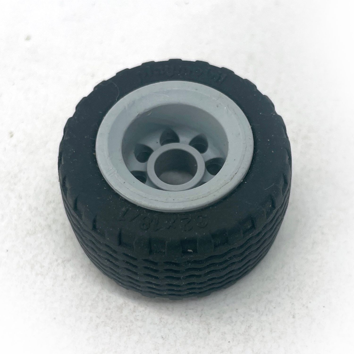 playmobil roue grise