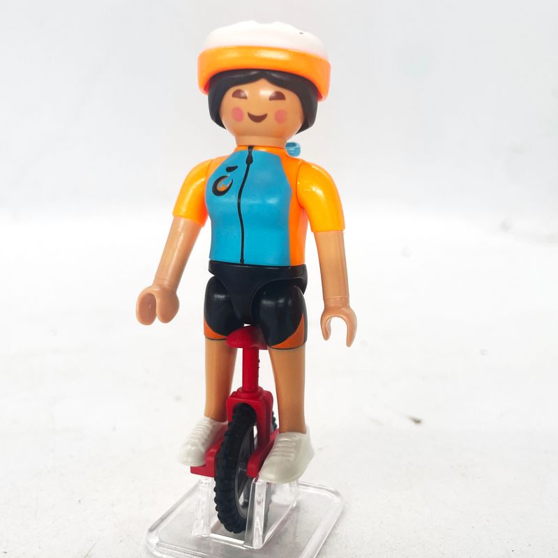 Playmobil femme sportive mono cycle S24