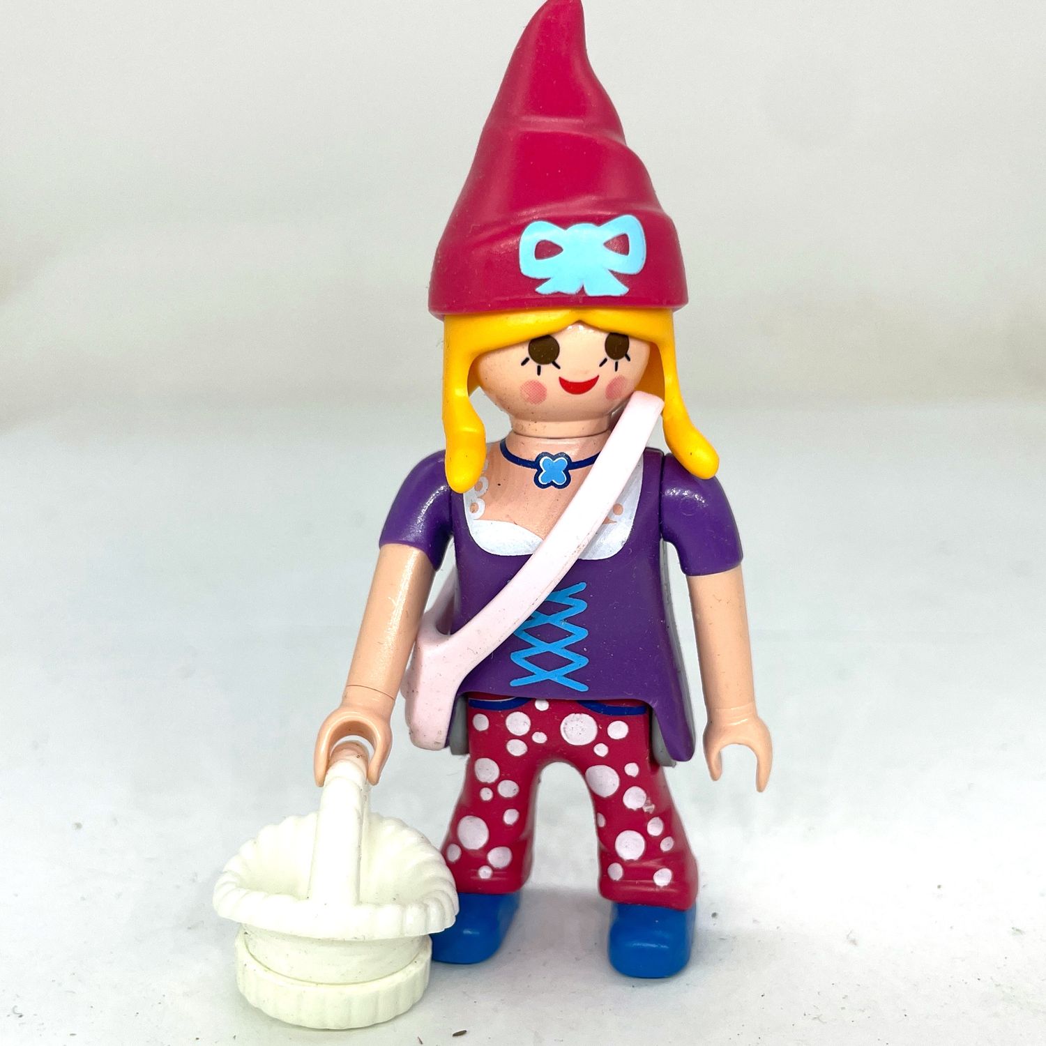 playmobil naine de jardin S17