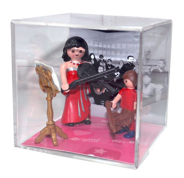 Playmobil création "musicien" dans son cube plexi