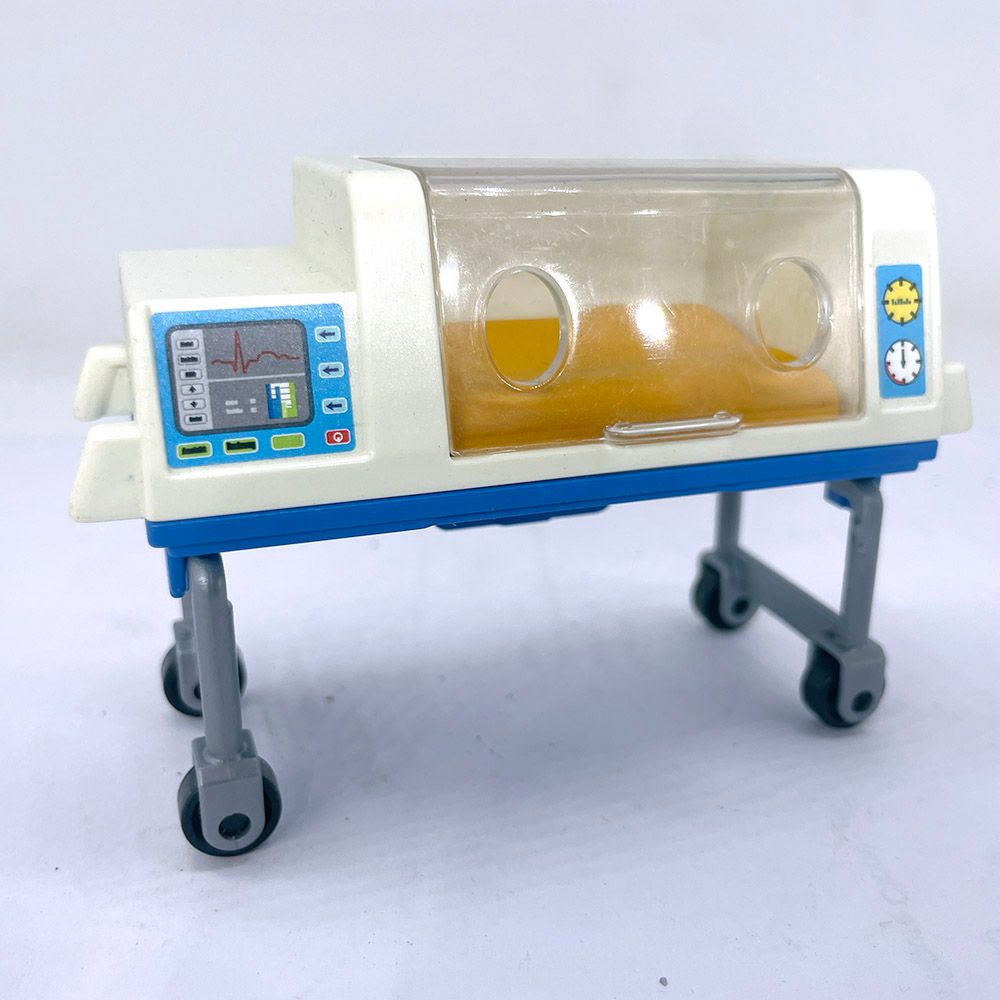 playmobil couveuse nurserie