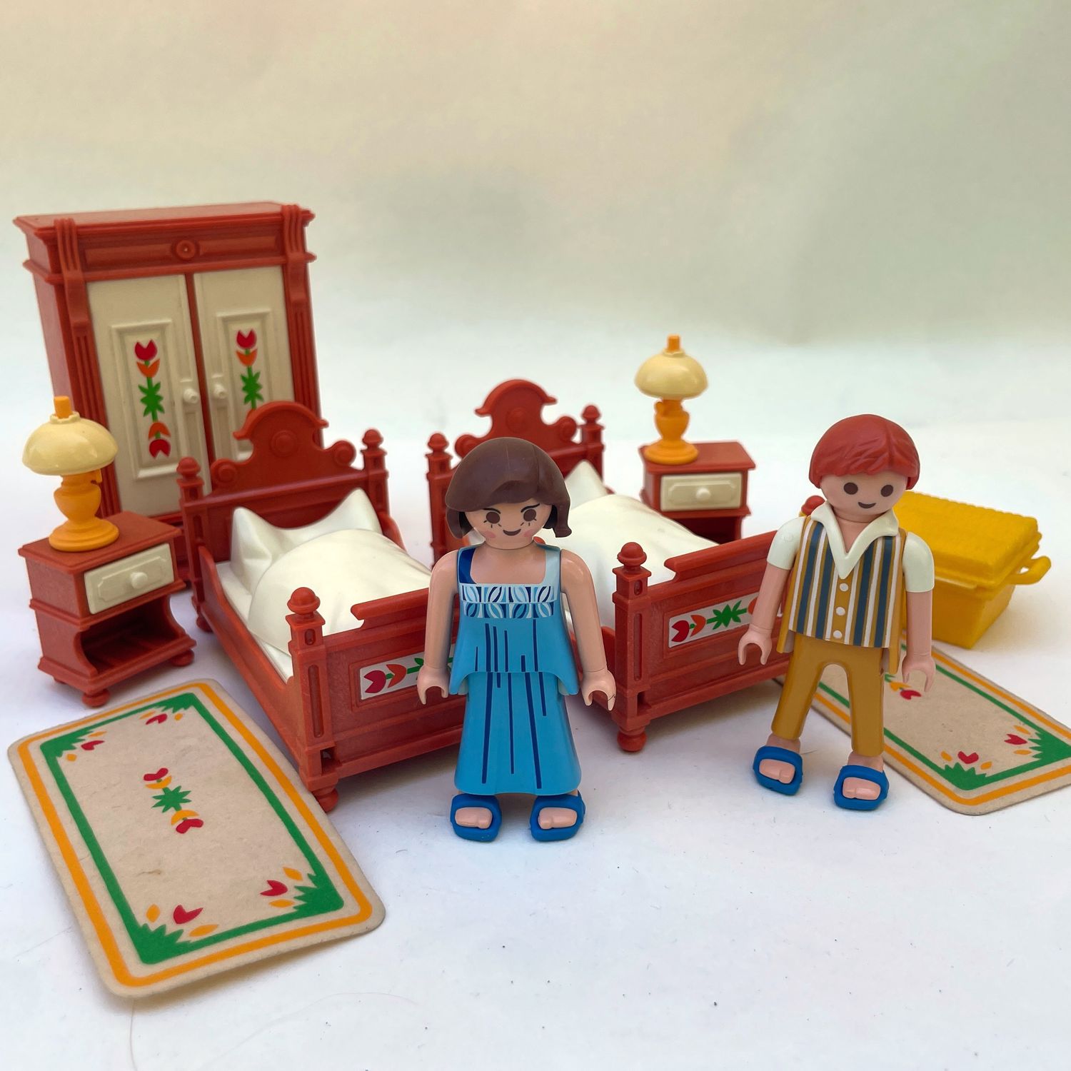 playmobil chambre marron 2 lits