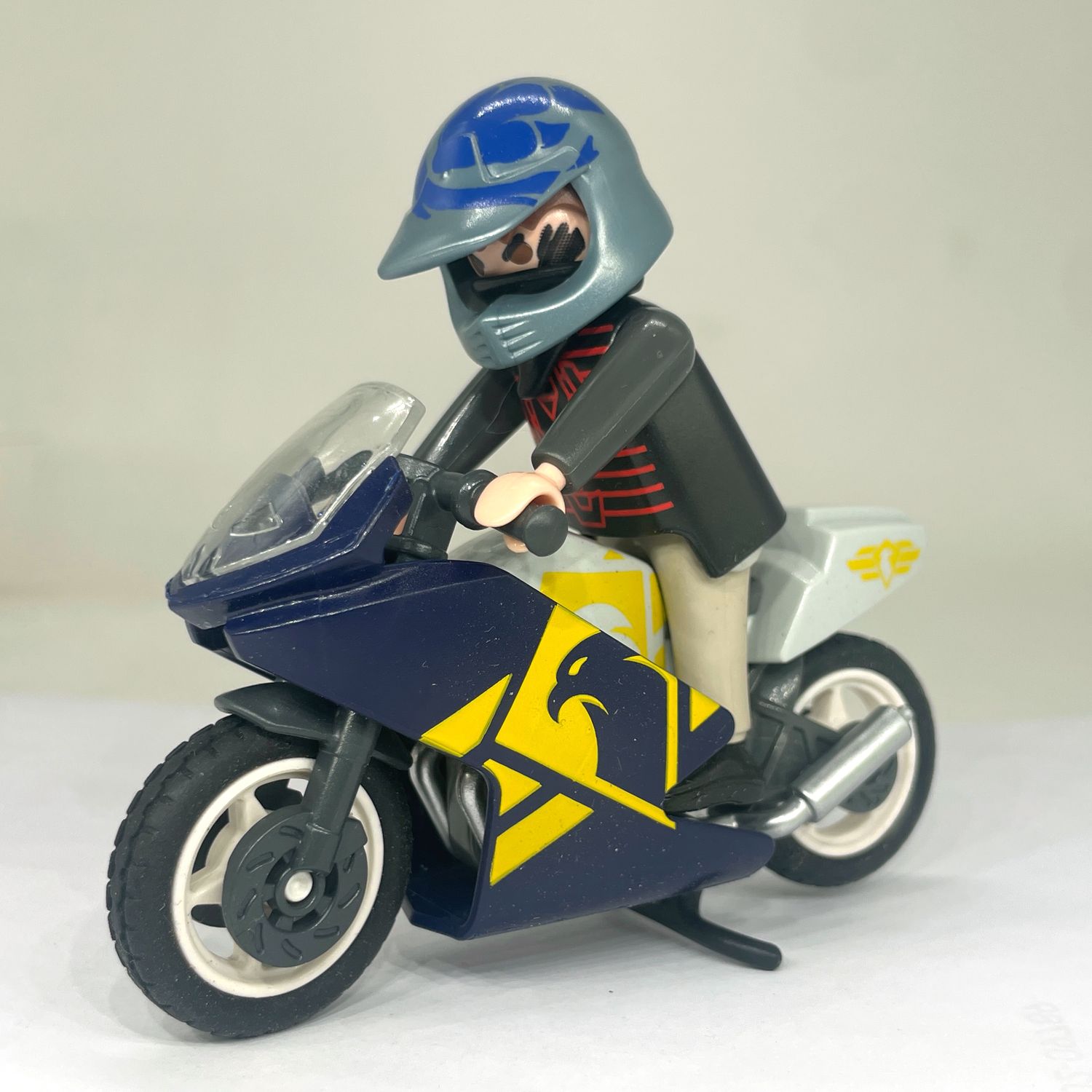 playmobil motard moto sport rouge playmobil motard moto sport rouge