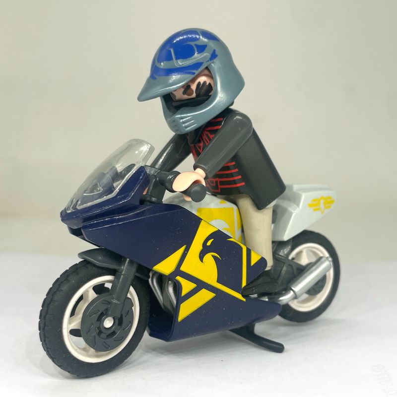 playmobil motard moto sport rouge playmobil motard moto sport rouge
