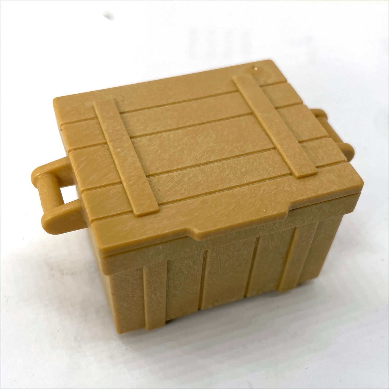 playmobil caisse beige