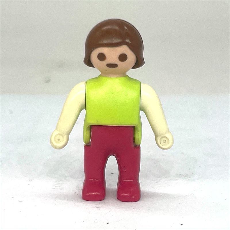playmobil bébé fillette vert mauve playmobil bébé fillette vert mauve