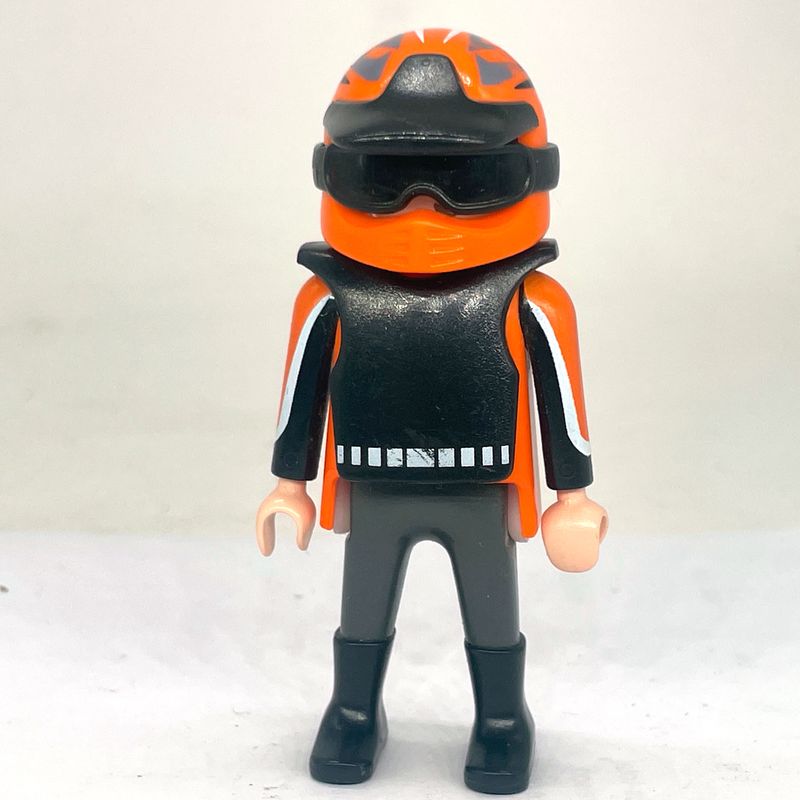 playmobil motard orange noir 2