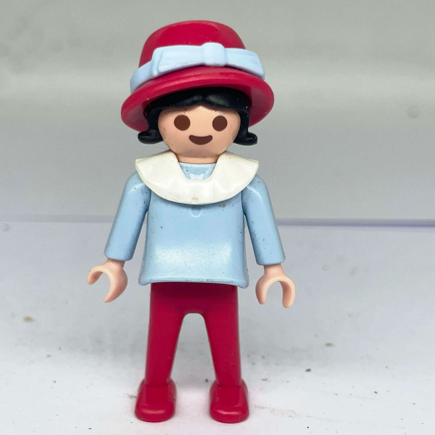 playmobil fillette rose 1900