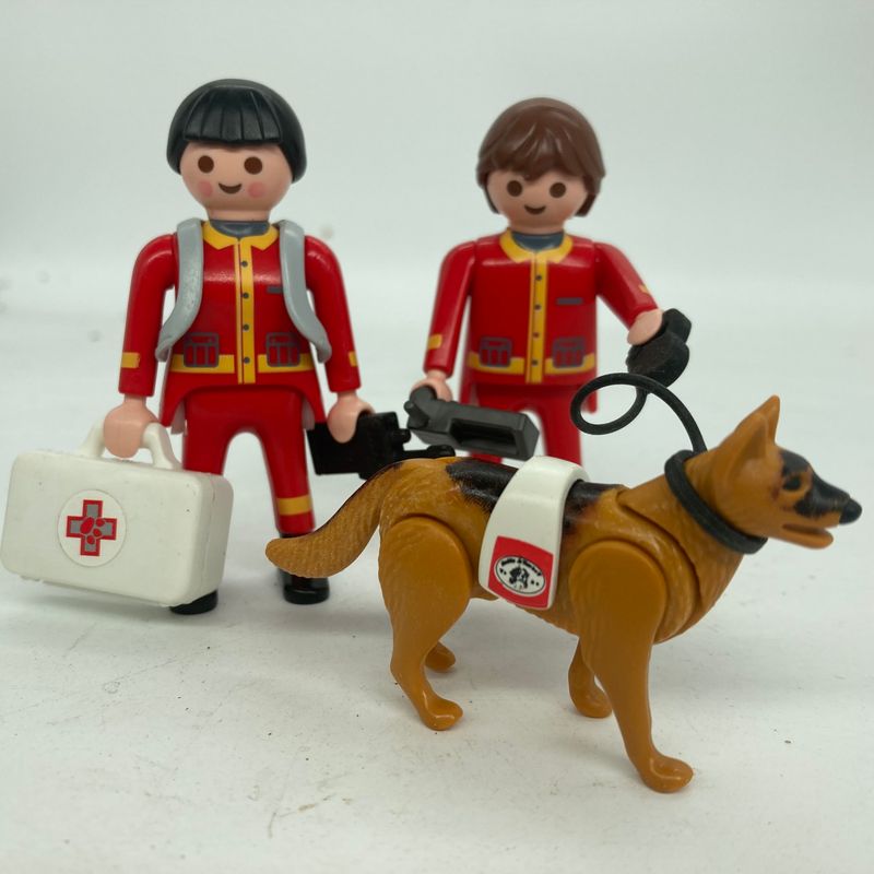 Playmobil secouriste en montagne Playmobil secouriste en montagne