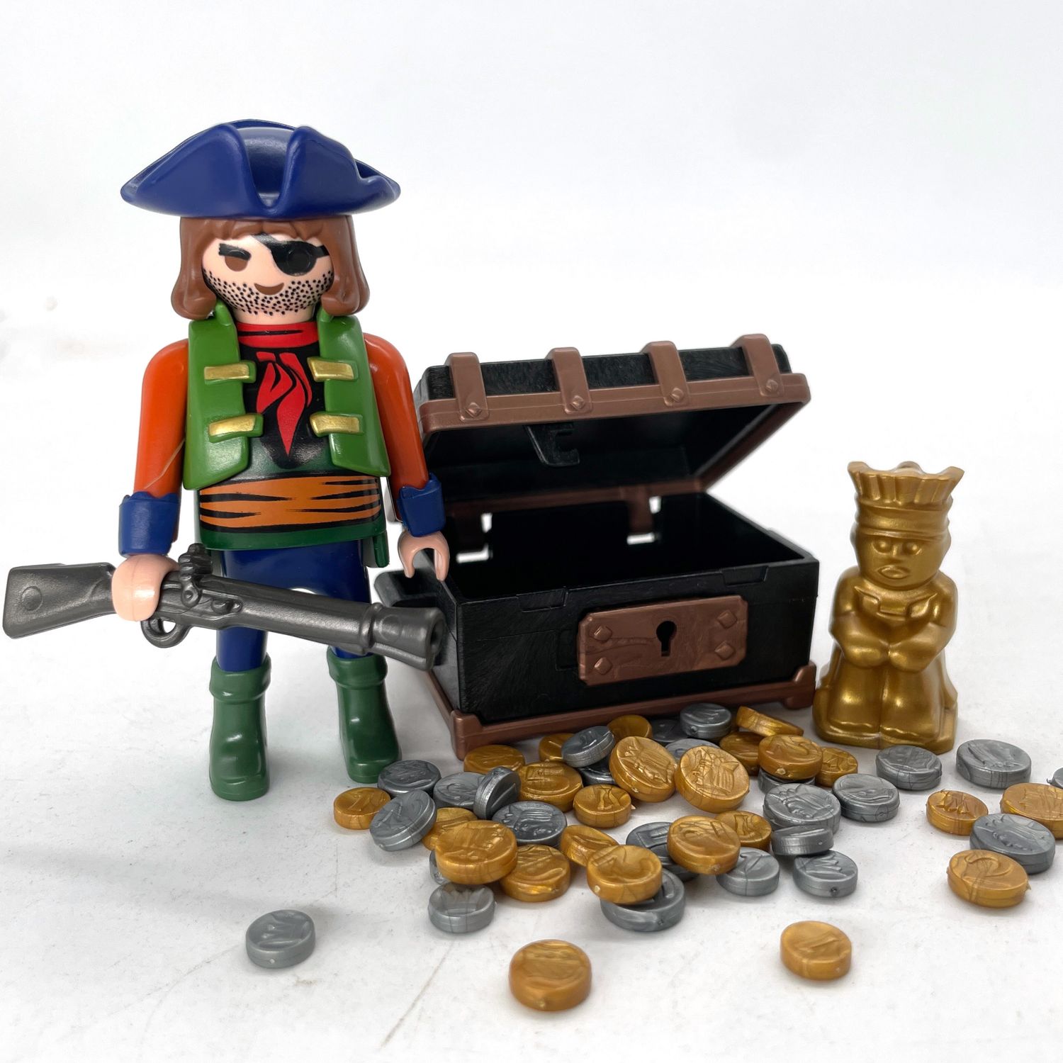 playmobil pirate avec coffre trésor playmobil pirate avec coffre trésor