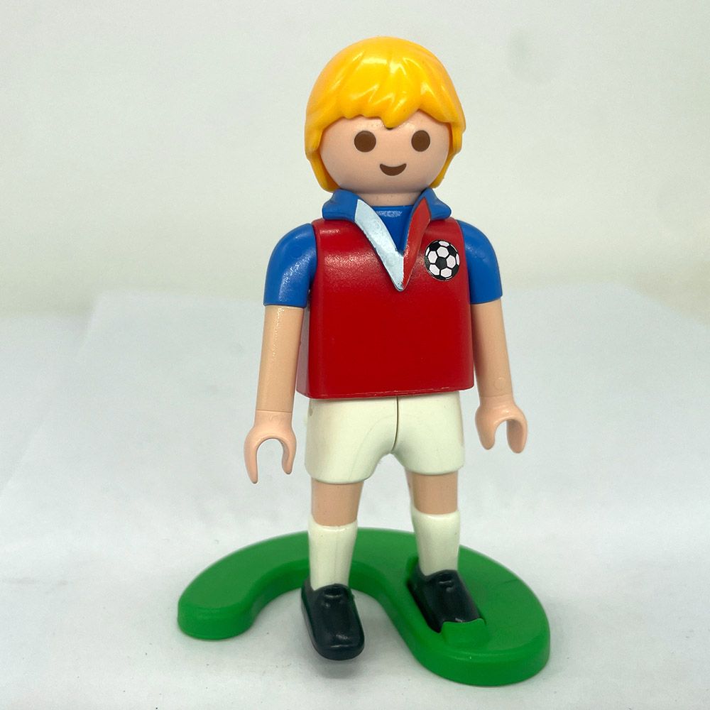 playmobil footballeur rouge et bleu playmobil footballeur rouge et bleu