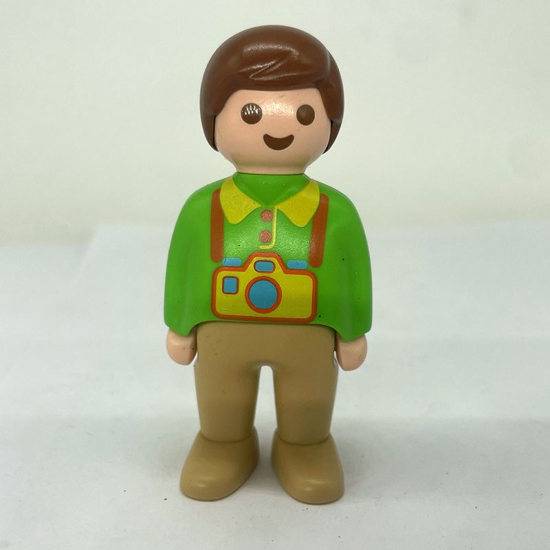 playmobil 1-2-3 touriste en vert playmobil 1-2-3 touriste en vert