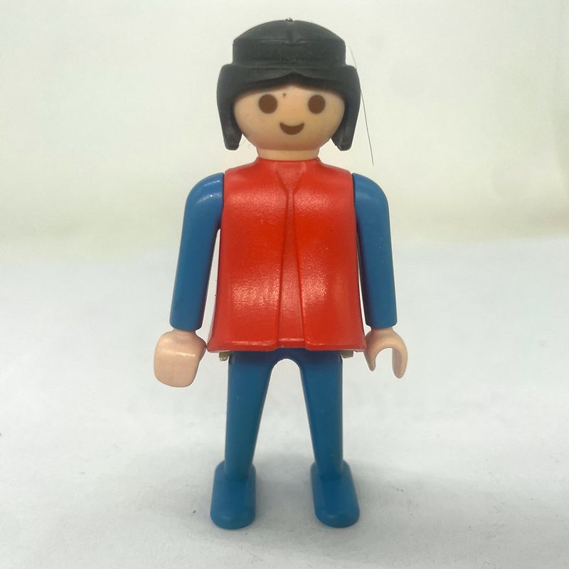 playmobil femme vintage rouge et bleu playmobil femme vintage rouge et bleu