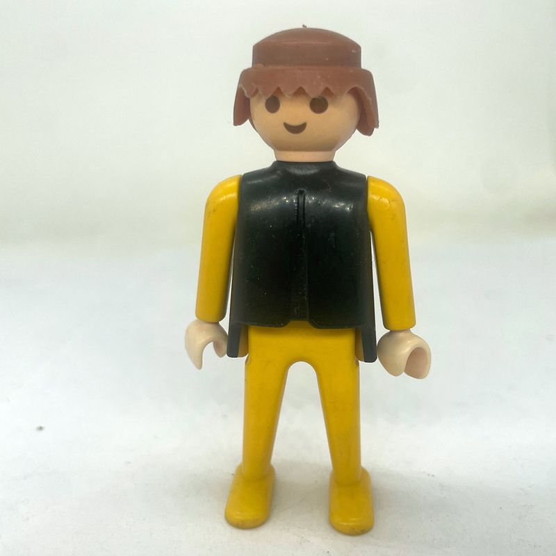 playmobil homme vintage noir et jaune playmobil homme vintage noir et jaune