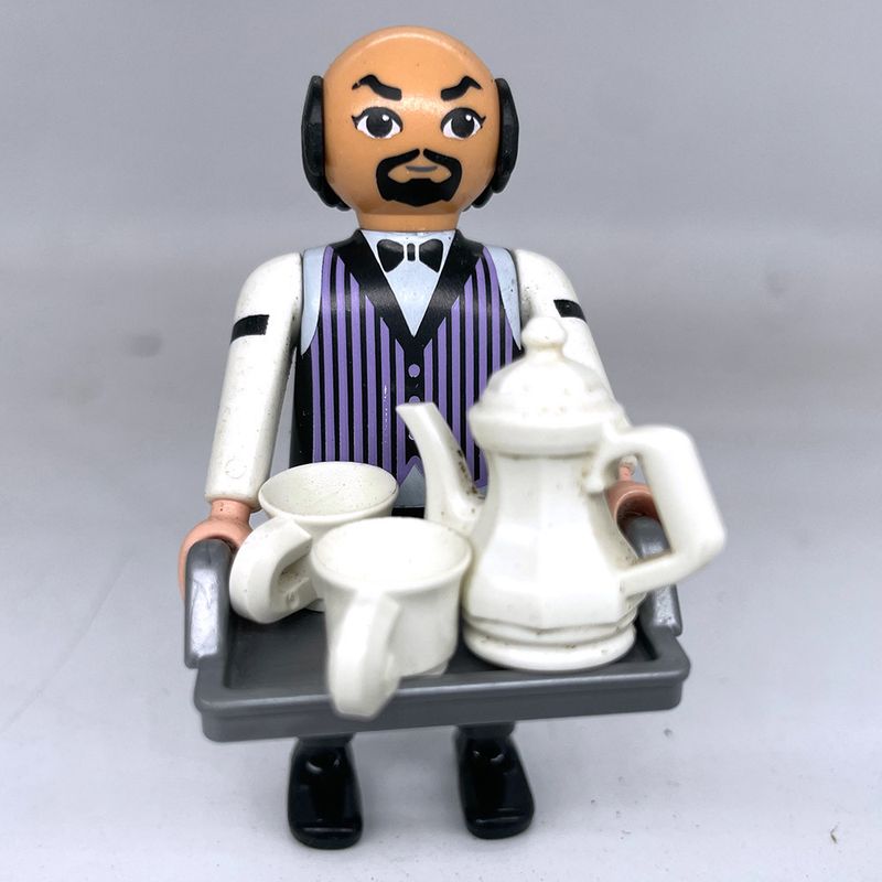 playmobil serviteur majordome chauve playmobil serviteur majordome chauve