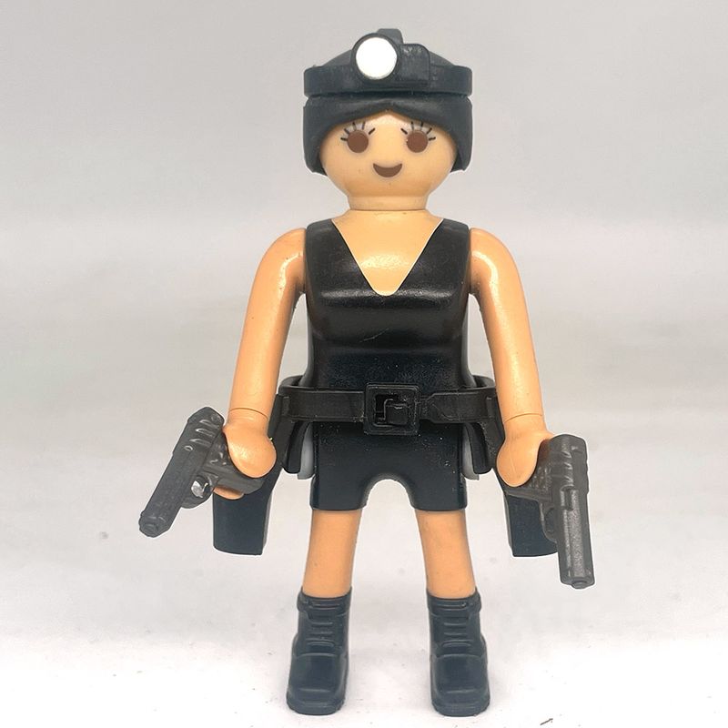 playmobil lara croft tomb raider S2 playmobil lara croft tomb raider S2